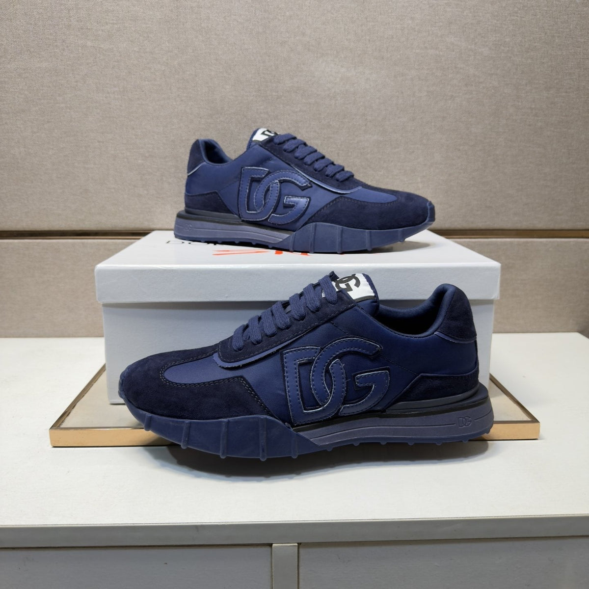 Dolce & Gabbana Navy Logo Low-Top Sneakers — side