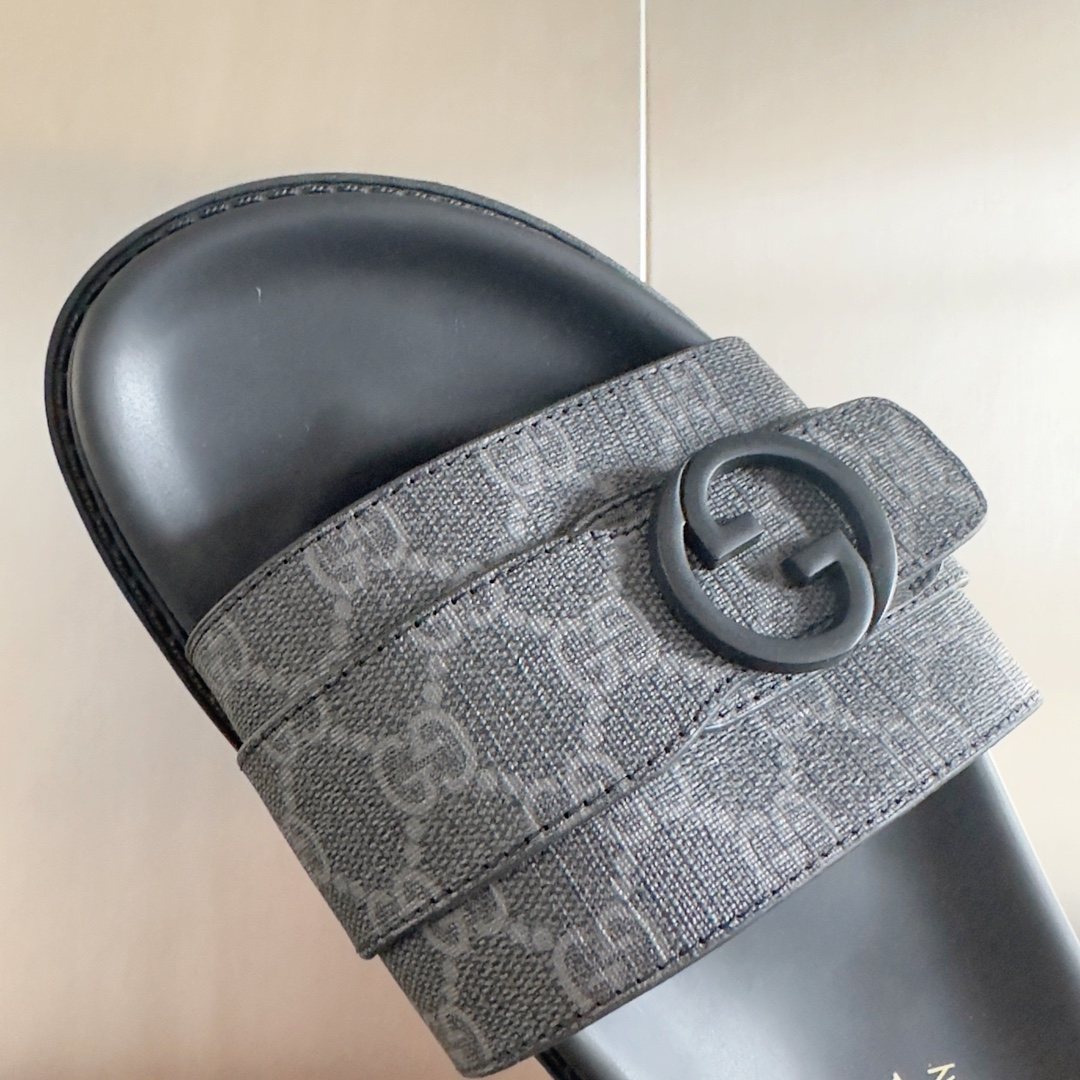 Gucci Gray Monogram Slide Sandals — detail