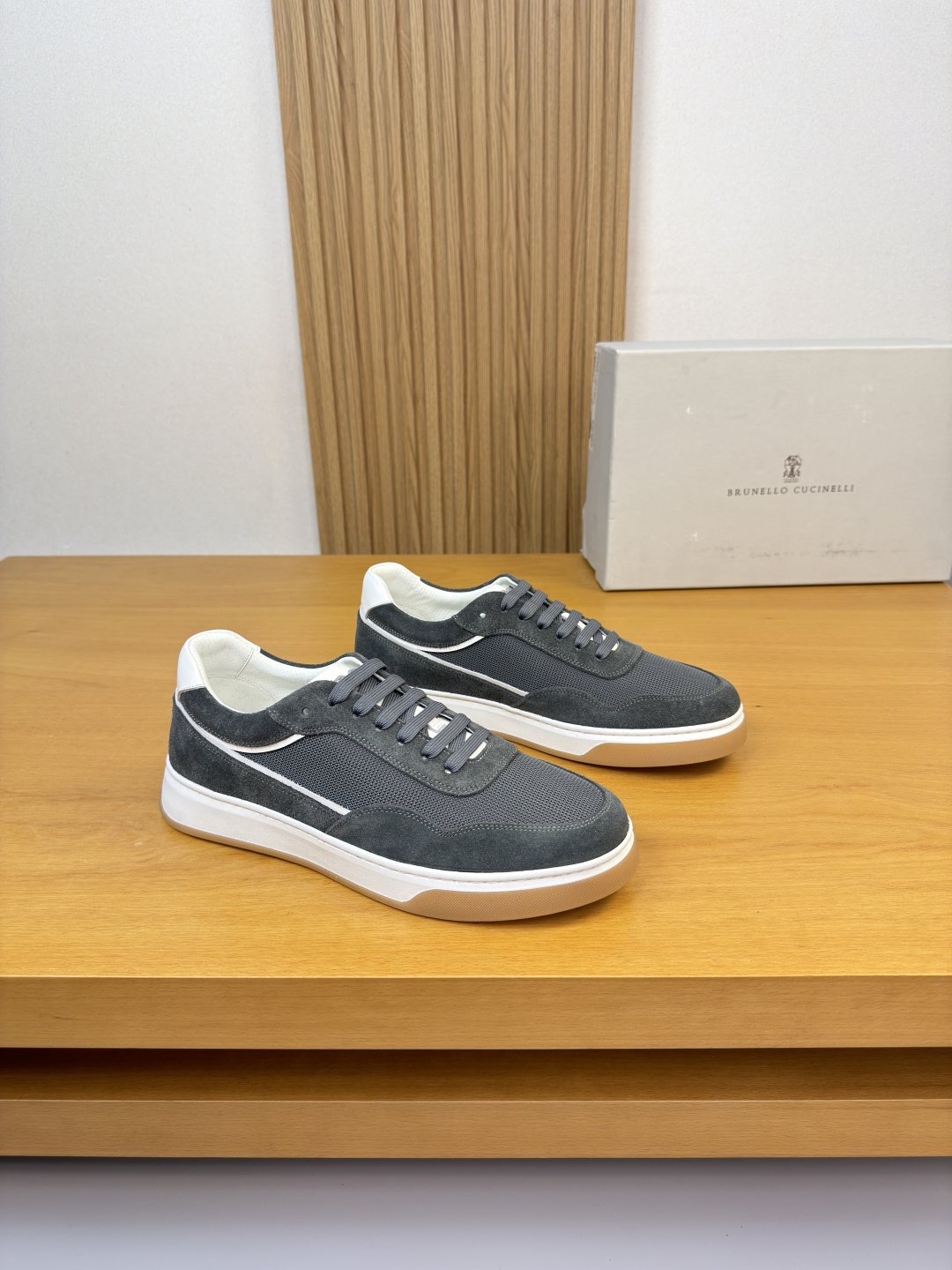 Brunello Cucinelli Color-Block Low-Top Sneakers — front