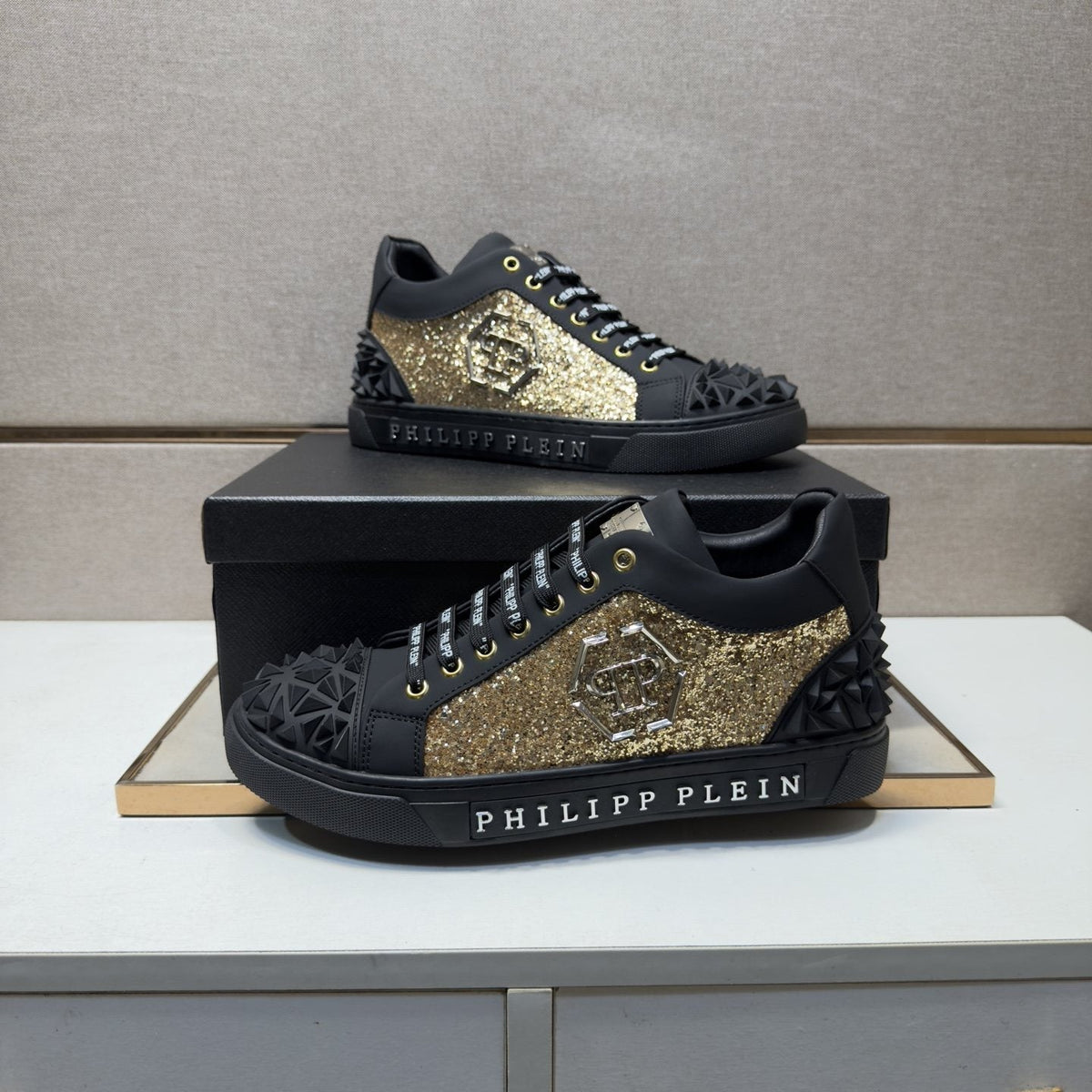 Philipp Plein Studded Panel Low-Top Sneakers — model