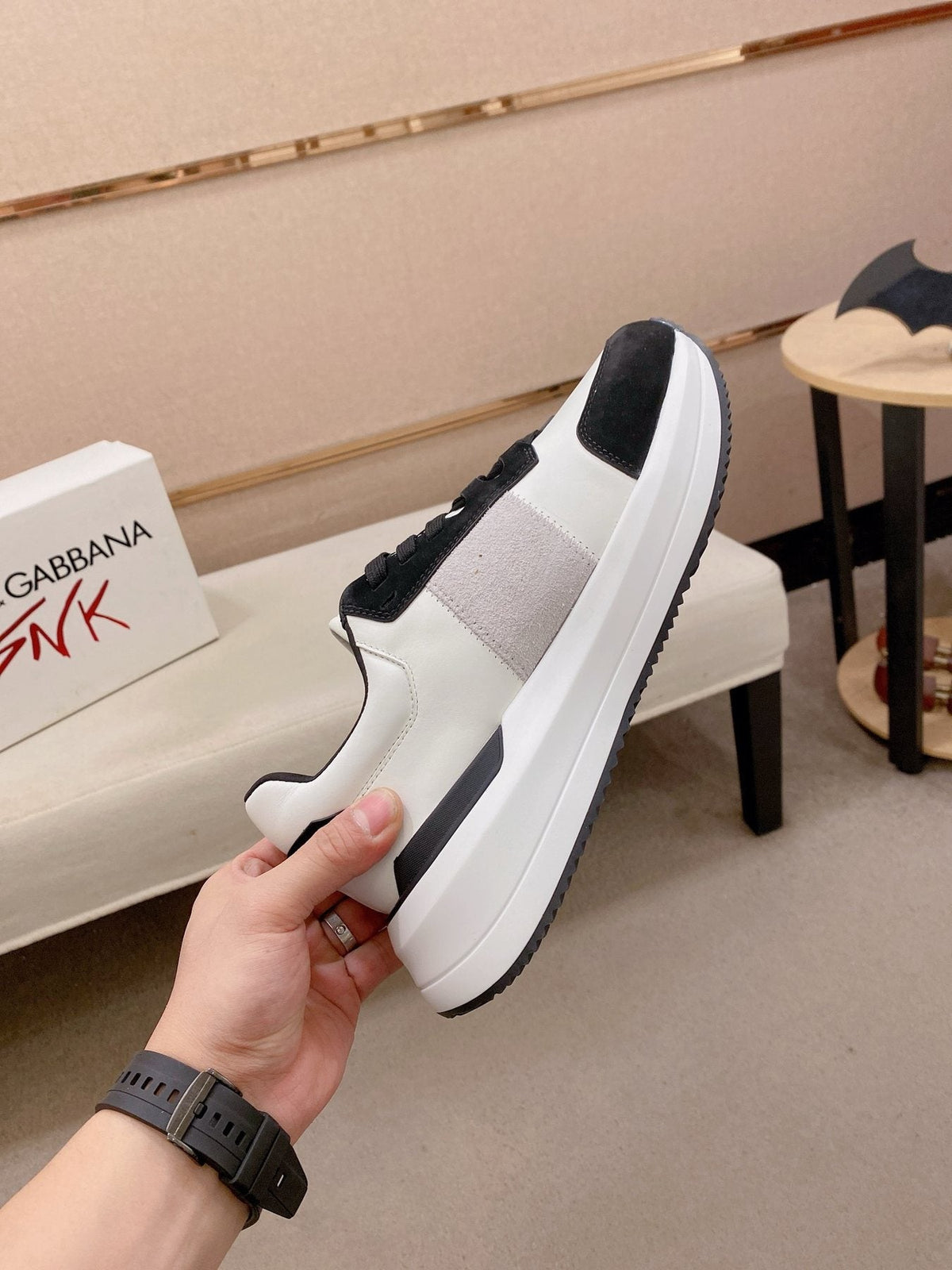 Dolce & Gabbana Logo Panel Low-Top Sneakers — side