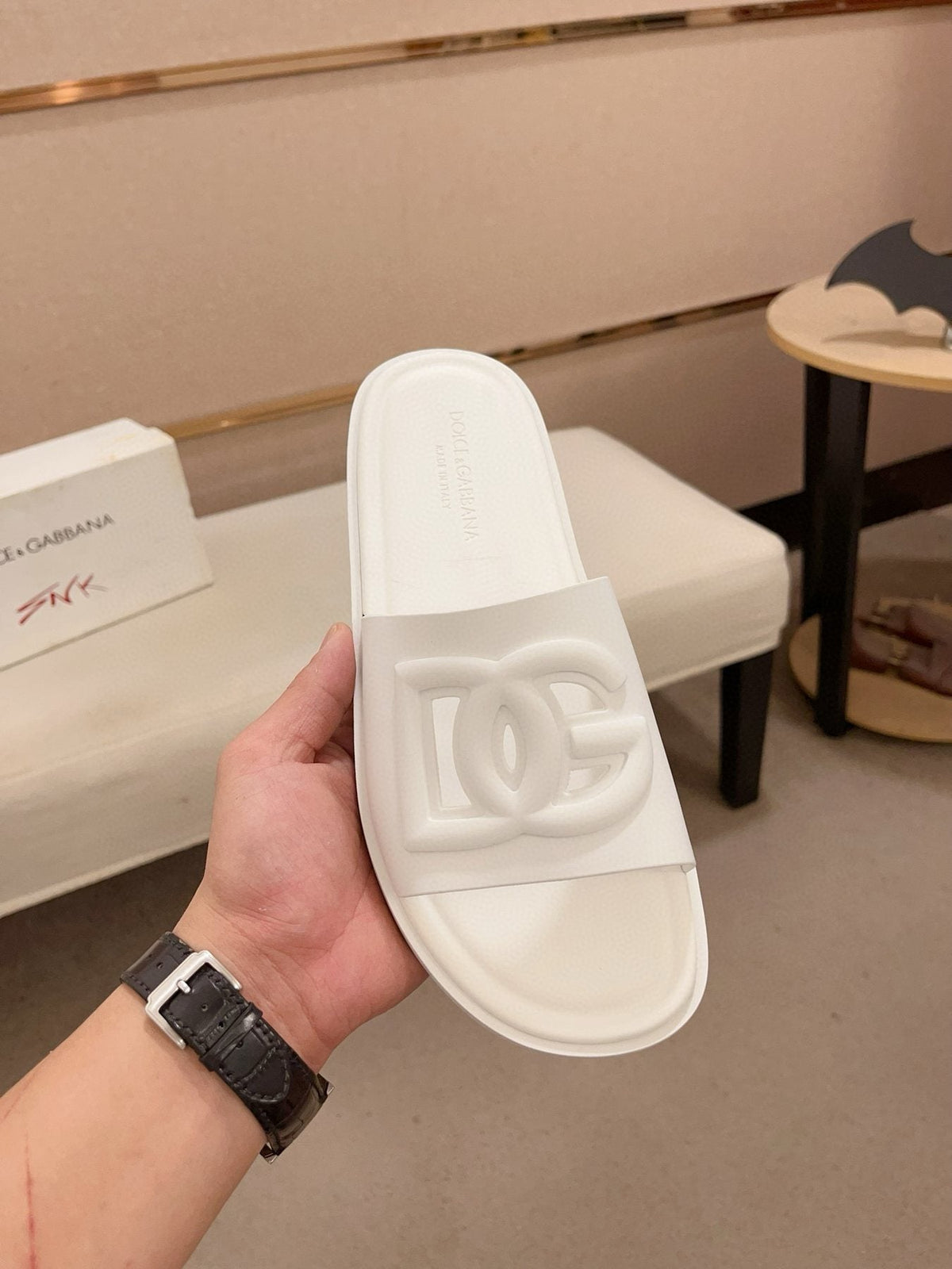 Dolce & Gabbana Raised Logo Slide Sandals — front